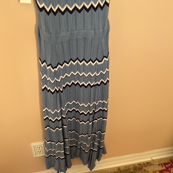 ADELYN Rae l NWT Sleeveless Dress - Picture 5 of 6